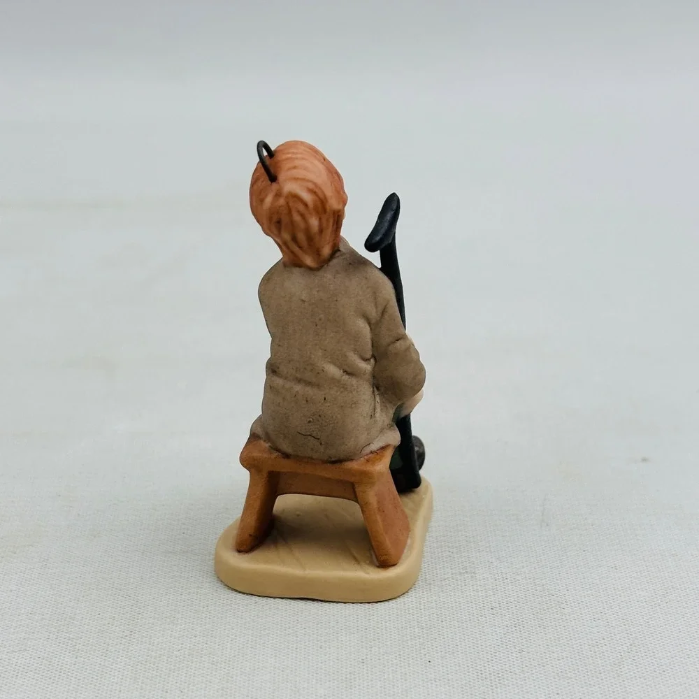 Hallmark Tiny Tim Ornament A Christmas Carol Porcelain‎ Keepsake 1991 Vintage